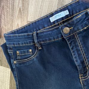 New mySTYLE Jean Capris size 12